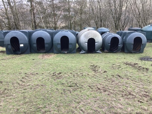 Calf hutches - calf,
